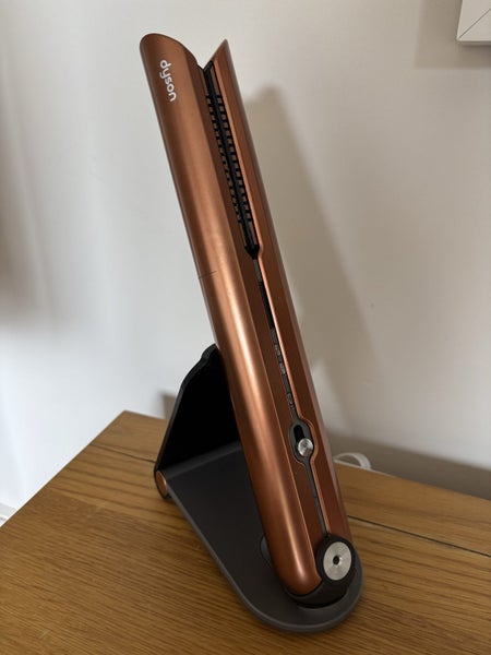 Dyson Corrale Cordless Straightener Carousel 2