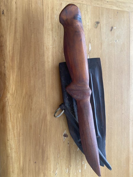 Kauri carvings from Whilear’s NZ Carousel 5