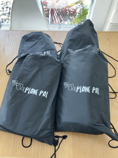 Plane Pal flight cushion x4 Carousel 1