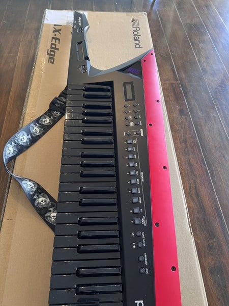 Roland AX-Edge Keytar – Like New Condition64272022650882111