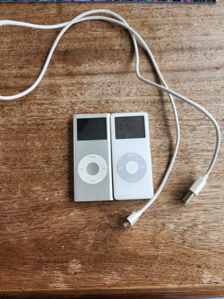 ipod nano x 2 Carousel 1