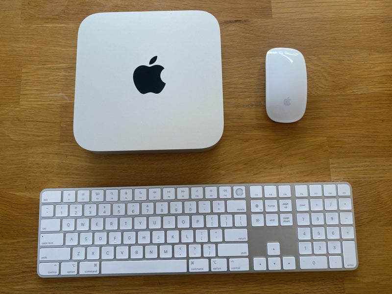 Apple Mac Mini M2 Pro 16GB Ram 512GB SSD keyboard mouse Carousel 1