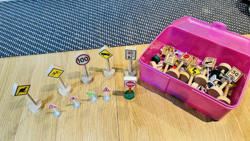 Miniature Street Signs Carousel 1
