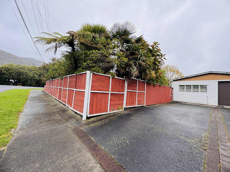 Image 1 of 24