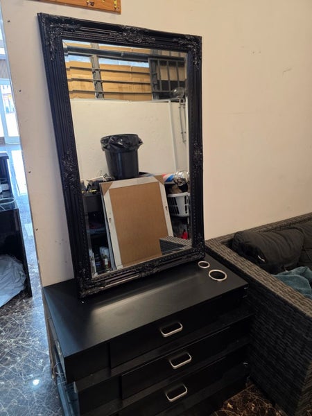 4 wall Station and 4 mirror63953925061762110