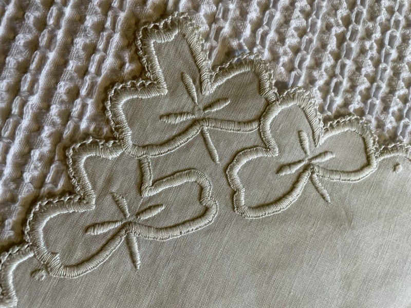 A lovely pure white embroidered Linen Dresser Cloth Carousel 2