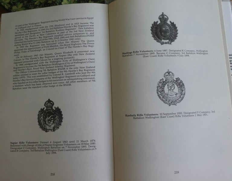 REGIMENTAL BADGES of NEW ZEALAND BOOK BY D.CORBETT Carousel 5