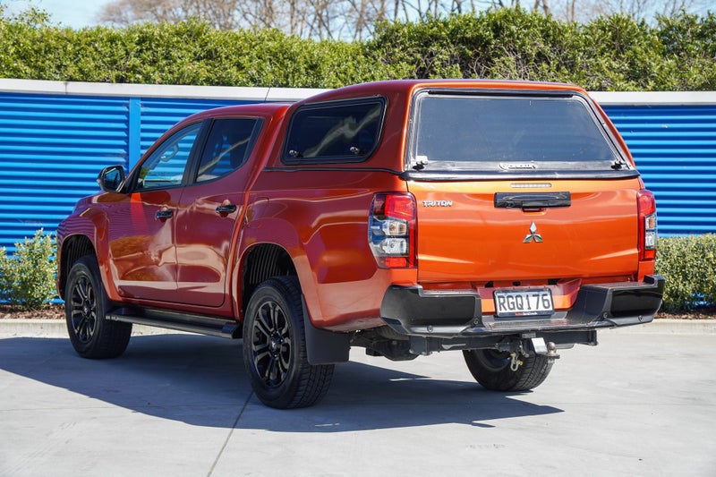 2022 Mitsubishi Triton VRX Blk Edition 2WD 6-sp...63954522197633112