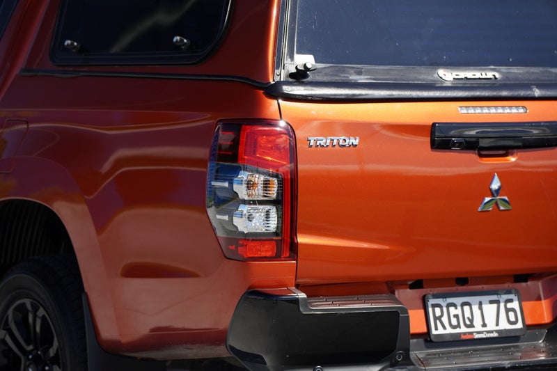 2022 Mitsubishi Triton VRX Blk Edition 2WD 6-sp...63954522197633114