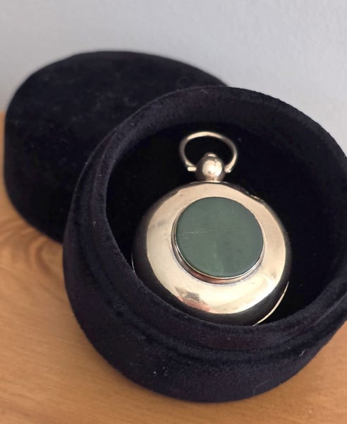 Edwardian Rose Gold 1909 9ct Gold Sovereign Purse with pounamu panel64649383681025110