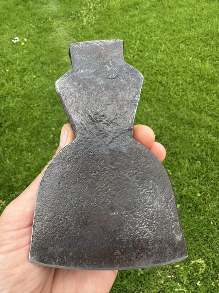 Unmarked vintage Kent pattern axe/ hatchet head. English made. Carousel 10
