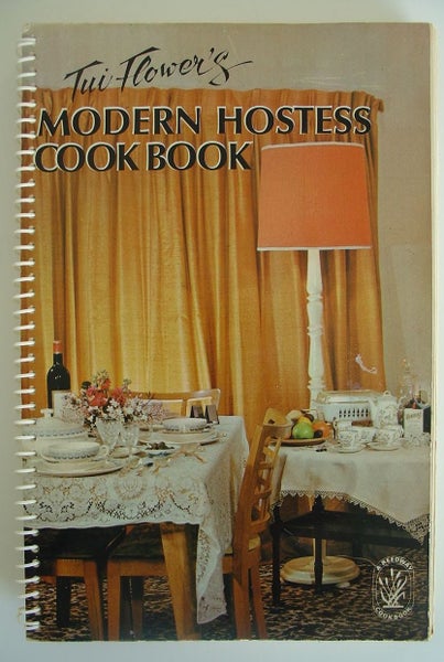 Tui Flowers Modern Hostess Cookbook Carousel 1