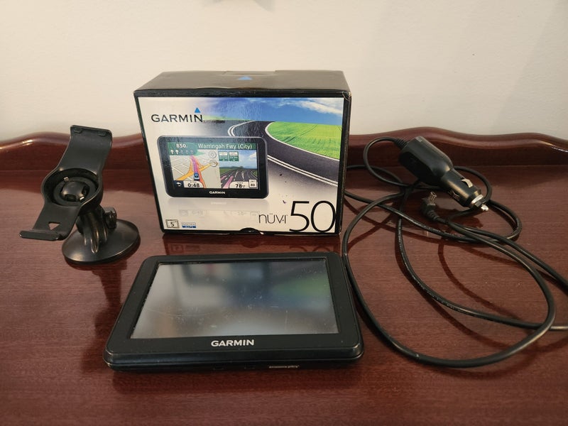 **Garmin NUVI 50Lm GPS Navigation System in Good Condition ** Carousel 1