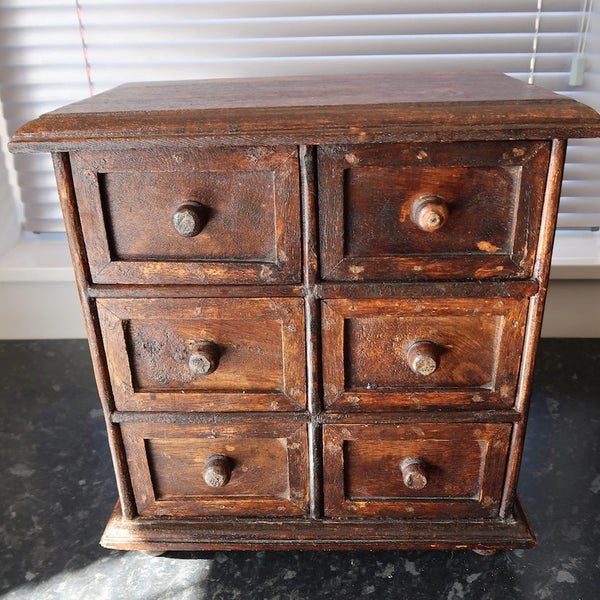 Vintage Wooden Jewelry Box Carousel 1