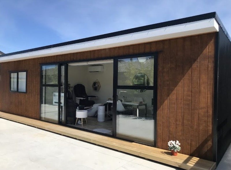 Modern large studio Carousel 1