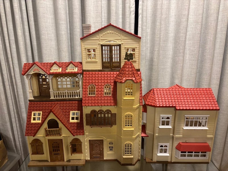 Sylvanian Families Complete Red Roof Homes Collection Carousel 2