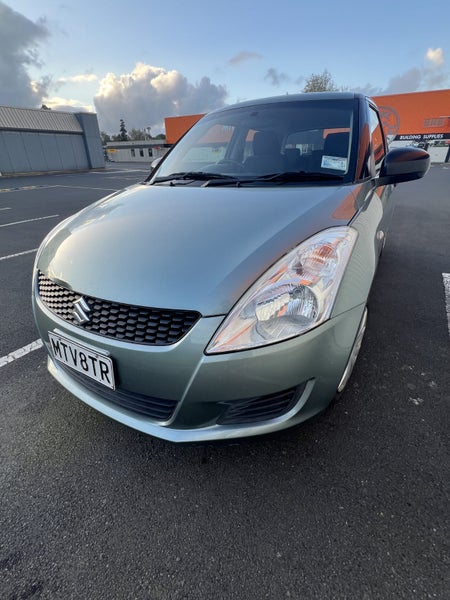 2012 Suzuki Swift GL63955463307523114