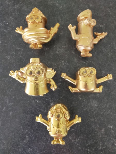 5 Gold McDonalds Happy Meal Minions Rise Of Gru Carousel 1