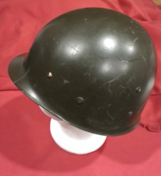 US M1 Helmet liner WW2/Korean War era straps Carousel 1