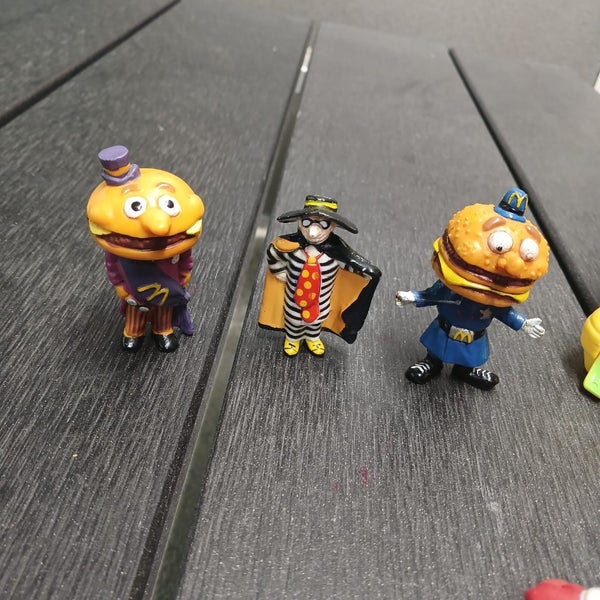 McDonald's1985 PVC Toys - The Hamburglar, Officer Big Mac, Mayor McCheese Burger Carousel 4
