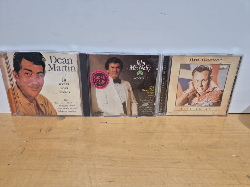 Dean Martin, John McNally and Jim Reeves Carousel 1