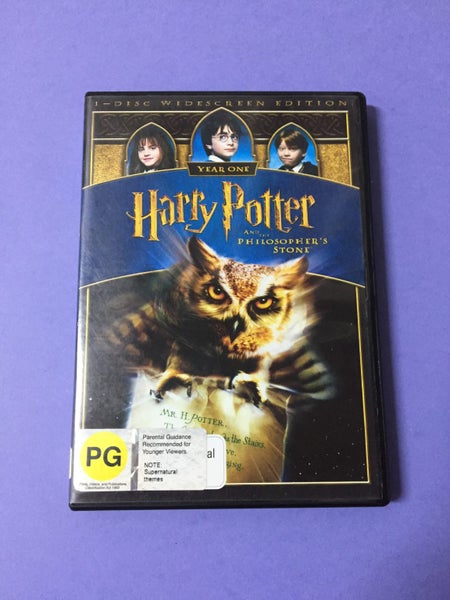 Harry Potter and the Philosopher's Stone (One Disc Edition) Carousel 1