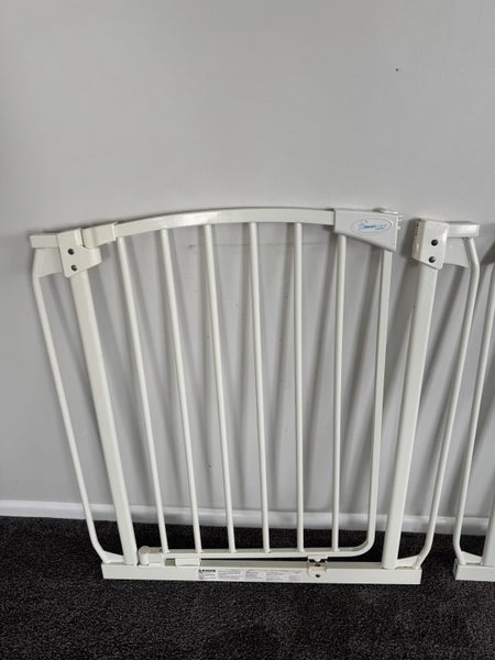 Dreambaby - Chelsea Auto-Close Security Gate x2 Carousel 2