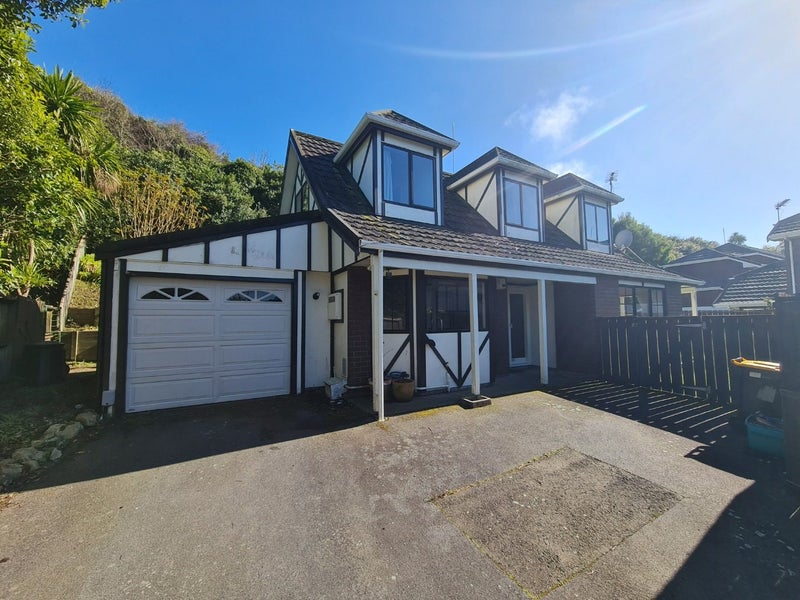 Image 1 of 20