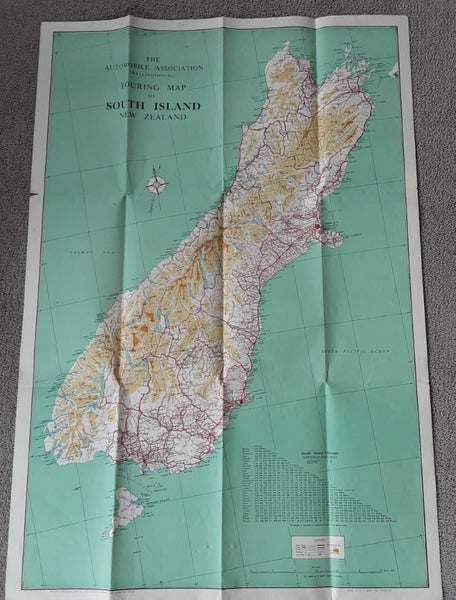 Vintage road map of South Island of New Zealand Carousel 1