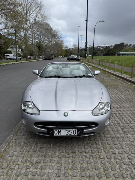 2004 Jaguar XK8 Convertible64263083265025112