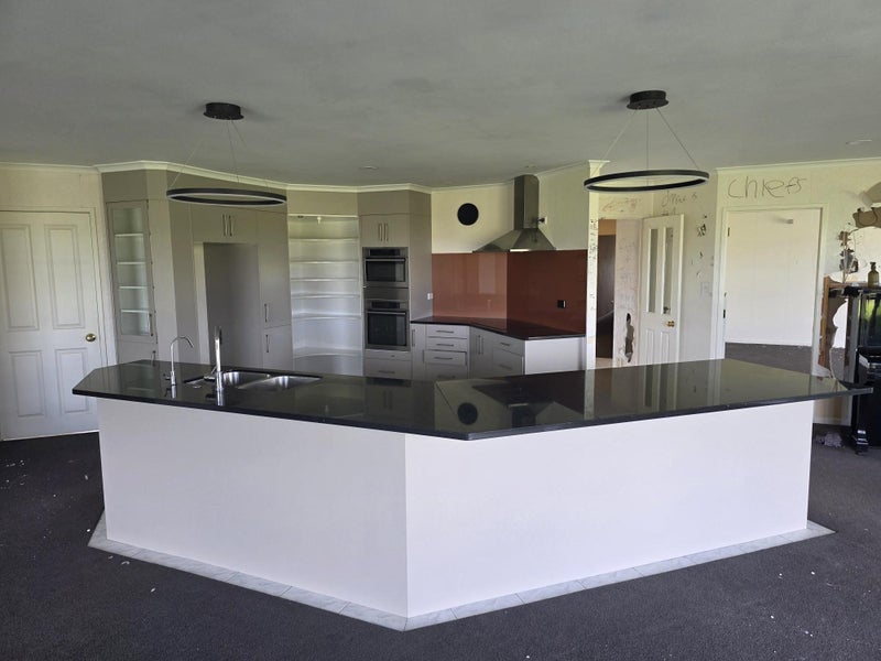 Kitchen Carousel 1