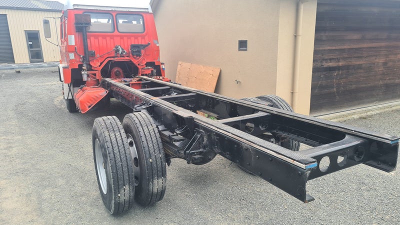 HINO FF173 | 6 Seater | 13.6T GVM | 5-Speed63963154151042113