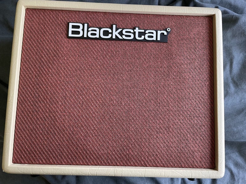 Black star 30w Amp Carousel 1