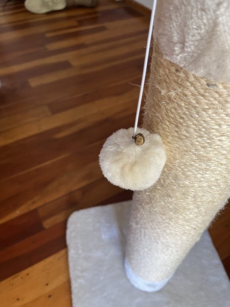 Cat scratch pole Carousel 2