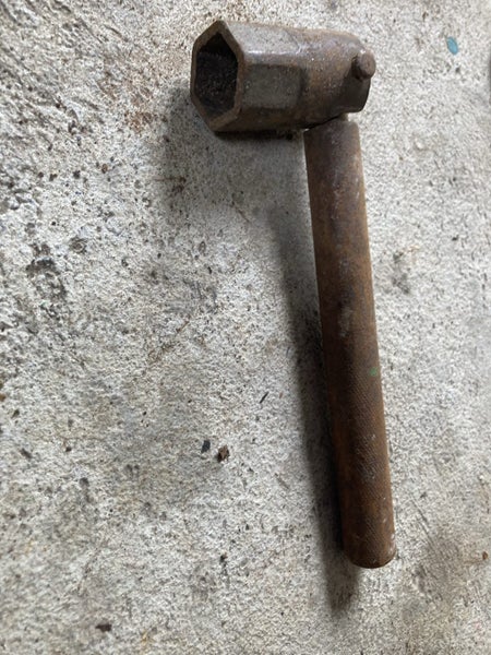 Vintage t socket wrench Carousel 2