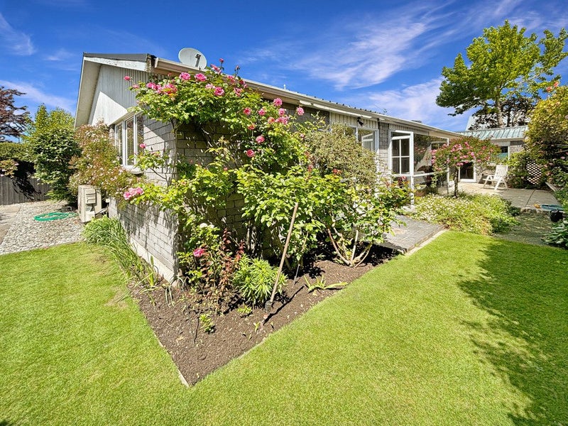 St. Albans, 3 bedrooms63963983608962110