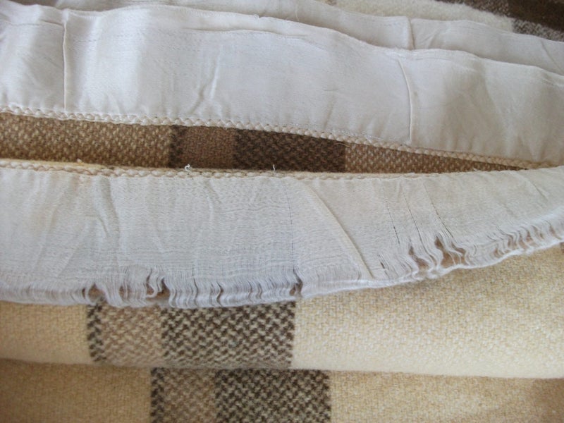 Vintage / retro Dromorne Linen Company superfine wool blanket (190x240cm) Carousel 4