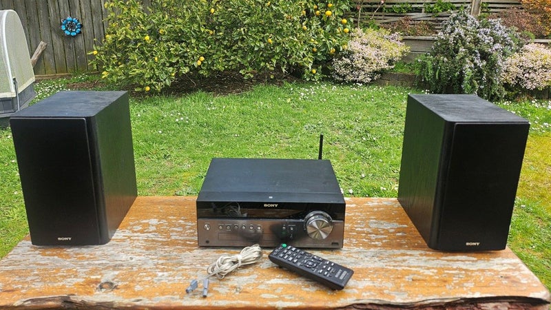 Sony Stereo CMT-SBT100 Carousel 2