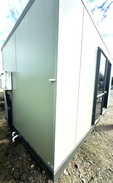 Portacom / cabin / office / sleep out for sale Carousel 2