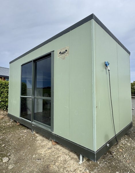 Portacom / cabin / office / sleep out for sale Carousel 1