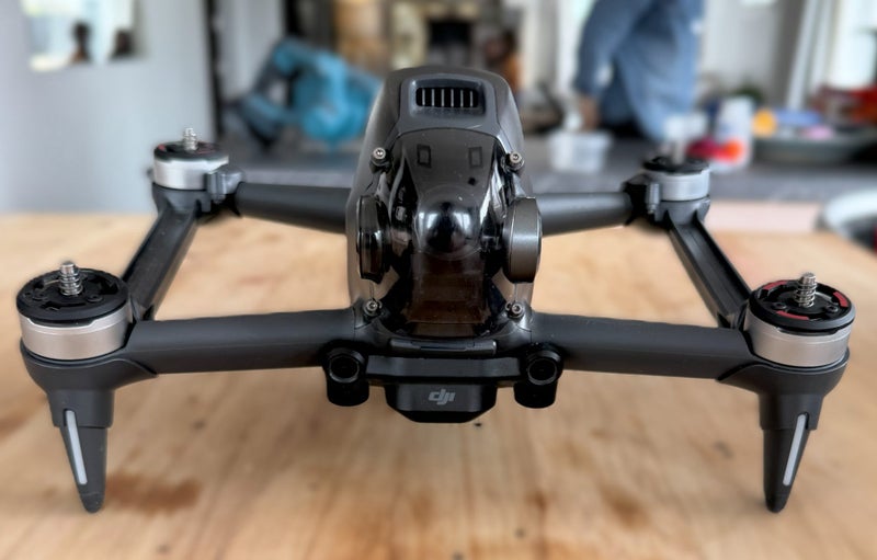 DJI FPV Fly More Combo + Bag Carousel 2
