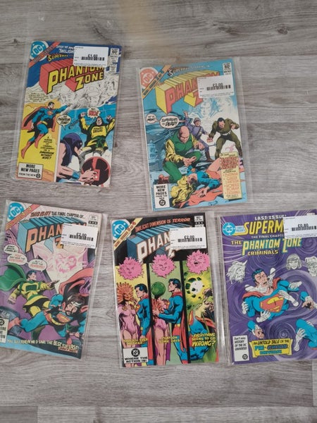 Superman : the phantom zone Carousel 1