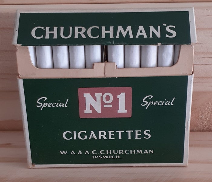 CIGARETTE DUMMY PACK Carousel 1