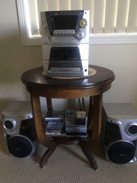 CD Stereo System St.Heliers Pet & Smoke Free Carousel 2