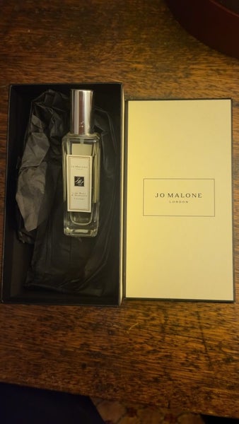 Jo Malone - Lime Basil and Mandarin Carousel 1