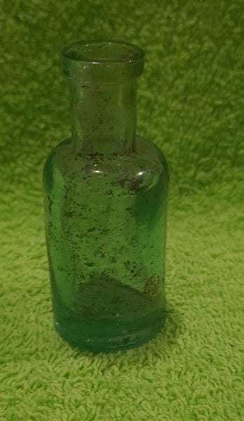 Small Glass Bottle 9cm Carousel 1