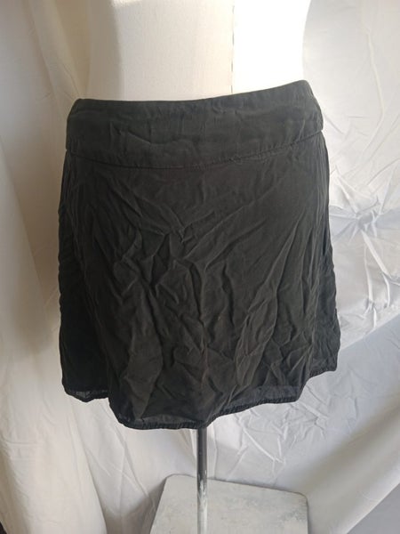 MADAME HAWKE Silk Skirt, Sz S/10-12 Carousel 1