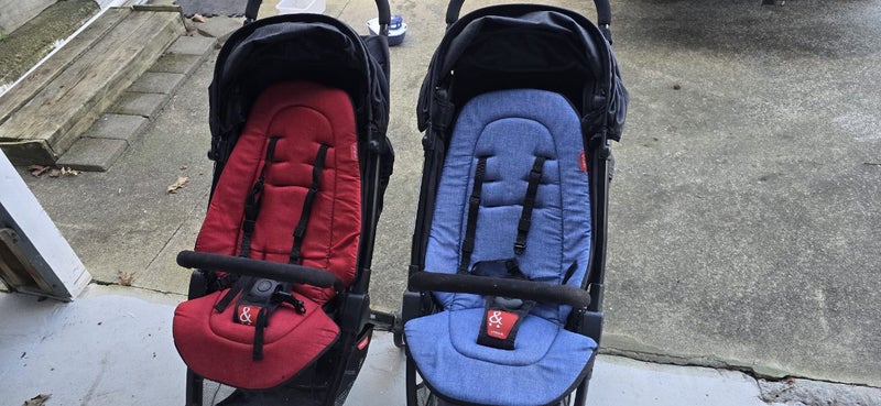 Phil & Ted Twin Strollers Carousel 1