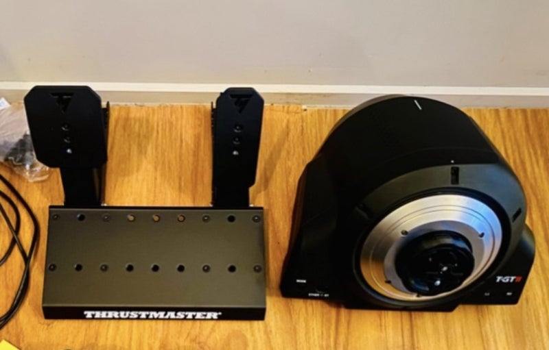 NEW Thrustmaster race line pedals Carousel 1