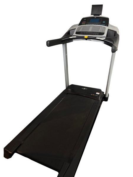 Treadmill - NordicTrack Commercial 2950 (2017 or 2018 model)63972519040386111